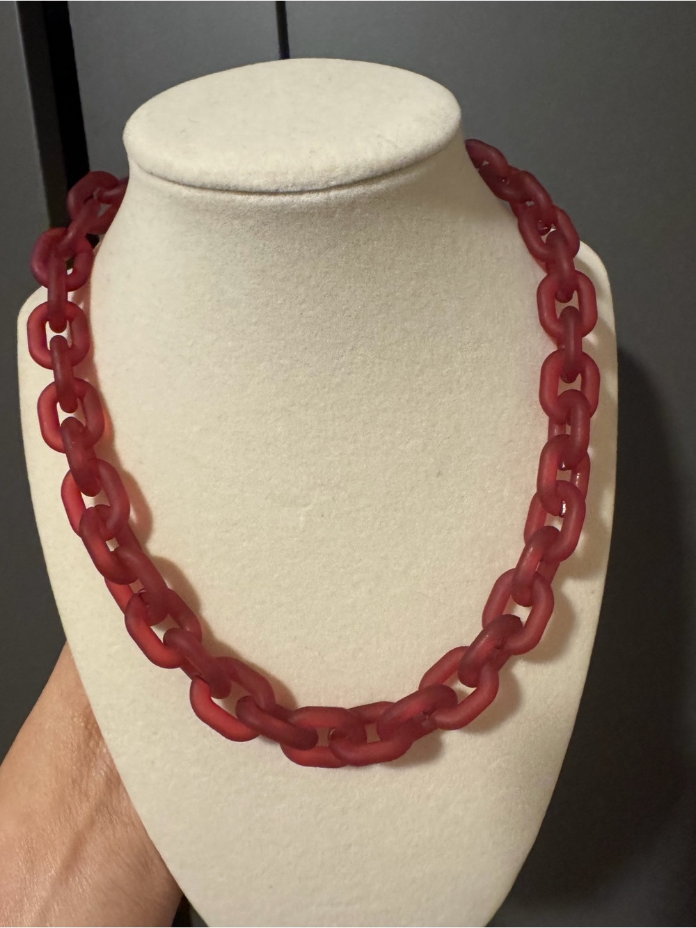 Matte Red Link Necklace for Women - Contemporary Chain Style